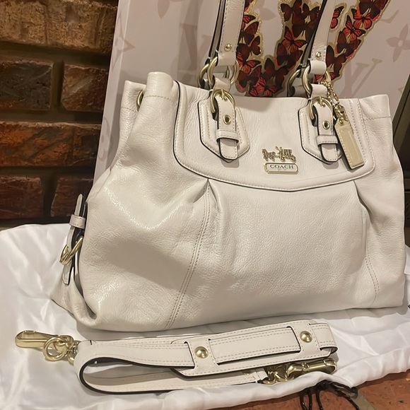 Coach Leather Madison Carryall - Picture 3 of 16